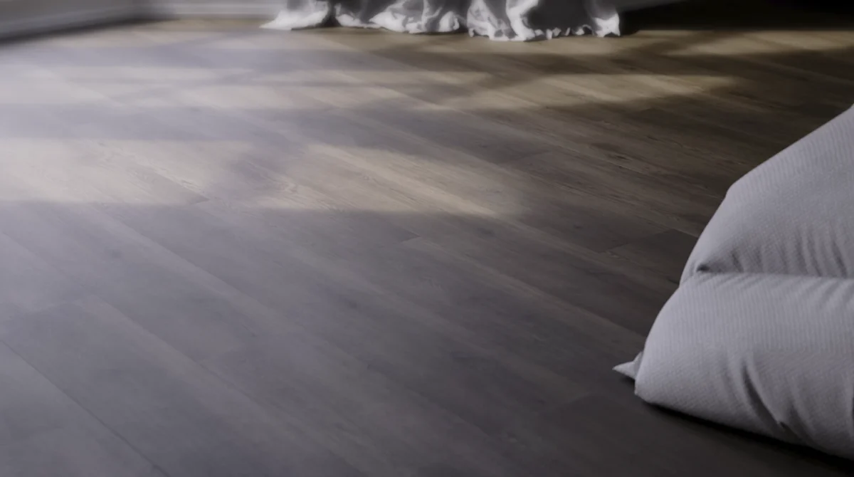 LVT Republic Grizzly - Image 3