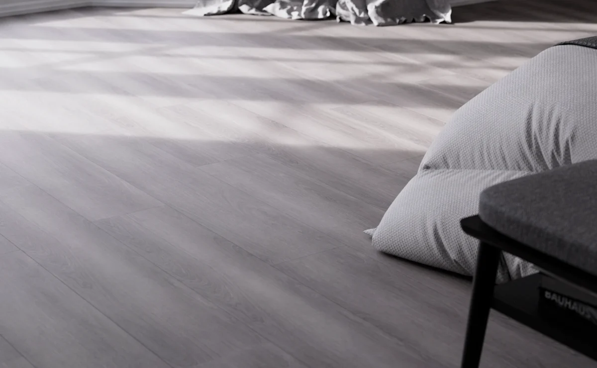 LVT Republic Grizzly - Image 7