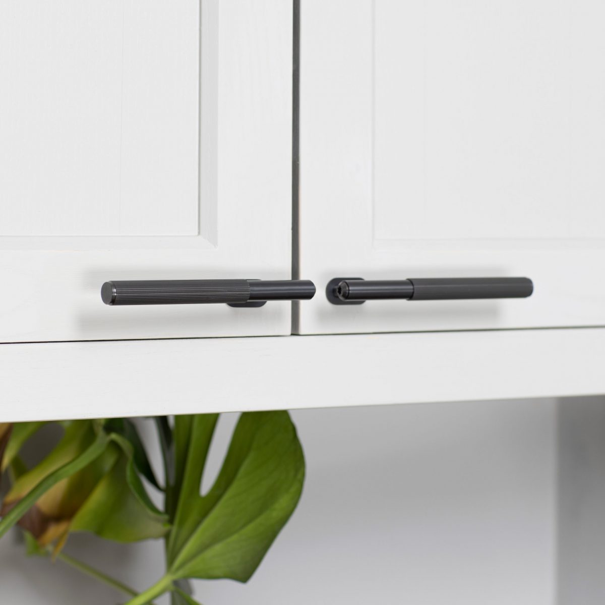 BusterPunch_L_Bar_Black_3 Mēbeļu rokturis L-bar handle Buster+Punch - Image 4
