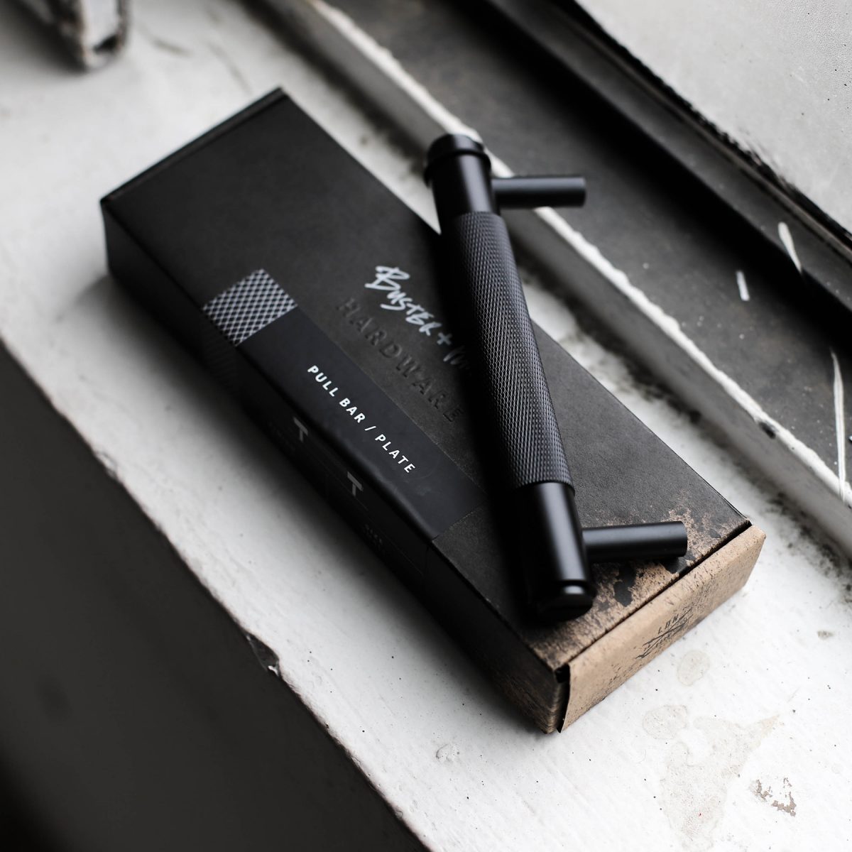 Mēbeļu rokturis Pull Bar / Cross Buster+Punch - Image 3