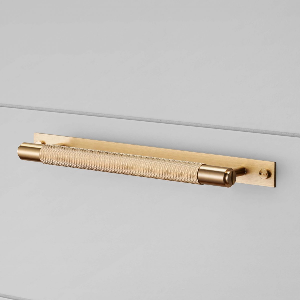 BusterPunch_Pull-Bar_Plate_Brass Мебельная ручка Pull Bar / Plate / Cross Buster+Punch — изображение 9