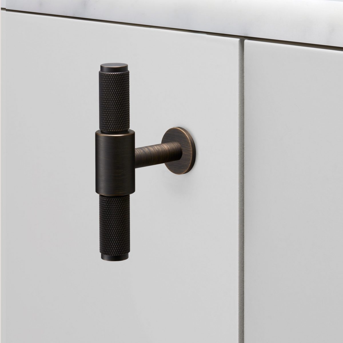 Мебельная ручка T-Bar / Cross Buster+Punch — изображение 3