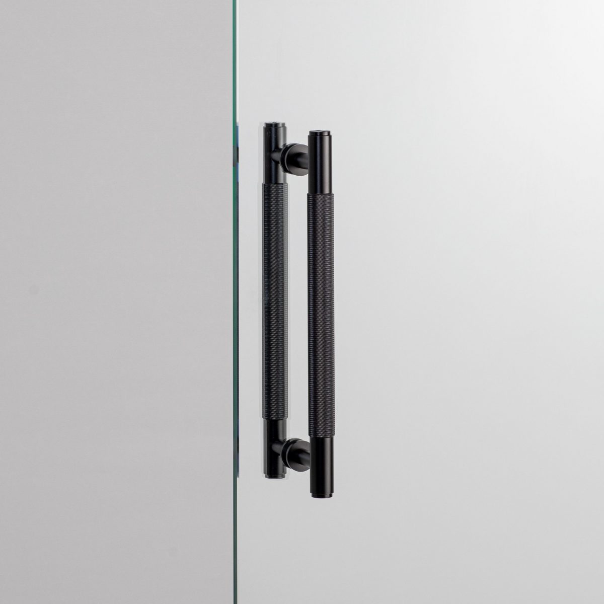 Pull Bar / Double-Sided / Cross Buster+Punch - Image 1