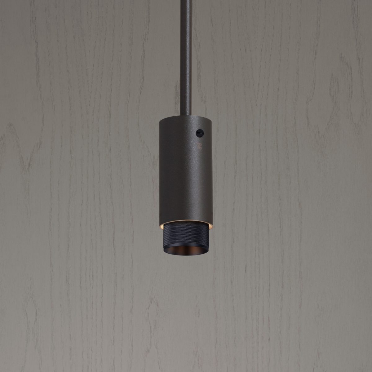 exhaust_pendant_cross_graphite_black_2 Exhaust Pendant / Cross / Graphite Buster+Punch — изображение 3