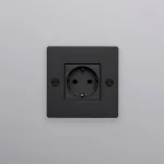 1G kontaktligzda / Schuko Type F / Cross Buster + Punch - Image 16